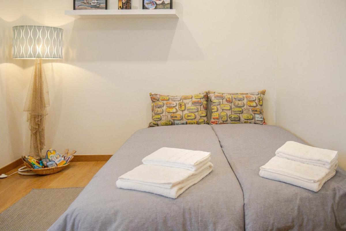 27 A Graca Cozy With Balcony And Free Parking Lissabon