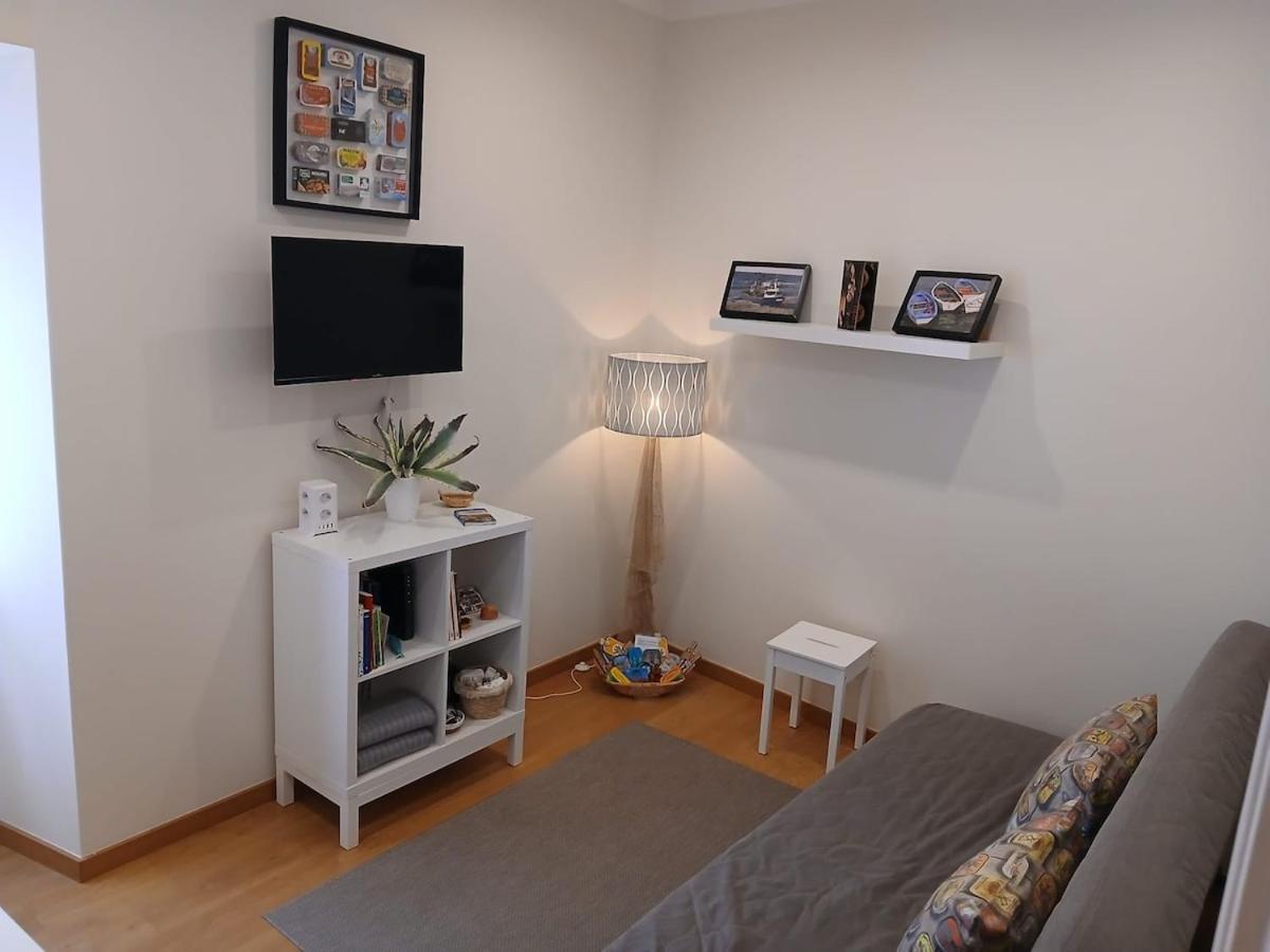 27 A Graca Cozy With Balcony And Free Parking * Lissabon